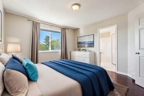 73 Rocky Ridge Heath Nw, Calgary, AB - Indoor Photo Showing Bedroom