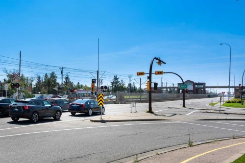 304 Whitefield Drive Ne, Calgary, AB - Outdoor