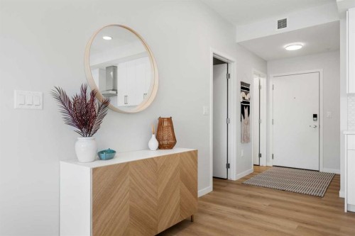 4113-550 Belmont Street, Calgary, AB - Indoor