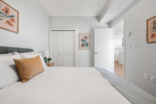 4113-550 Belmont Street, Calgary, AB - Indoor Photo Showing Bedroom