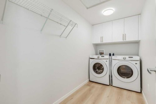 4113-550 Belmont Street, Calgary, AB - Indoor Photo Showing Laundry Room