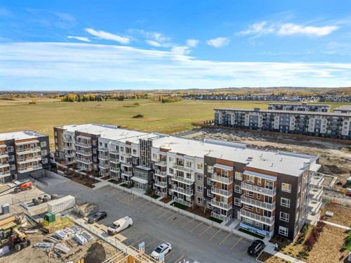 4113-550 Belmont Street, Calgary, AB - Outdoor With View