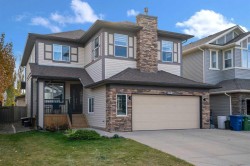 2581 Coopers Circle SW Airdrie, AB T4B 3B7