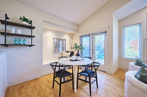 250 Strathridge Place Sw, Calgary, AB - Indoor