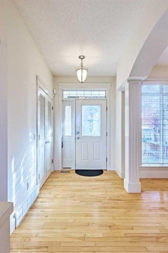 250 Strathridge Place Sw, Calgary, AB - Indoor Photo Showing Other Room