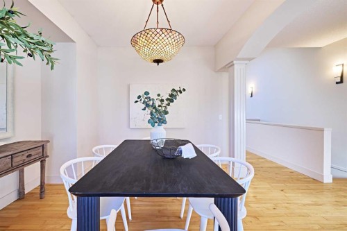 250 Strathridge Place Sw, Calgary, AB - Indoor Photo Showing Dining Room
