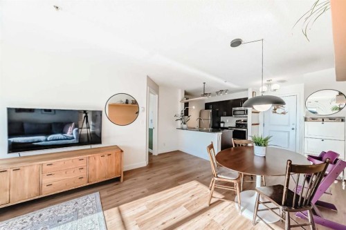 4213-1317 27 Street Se, Calgary, AB - Indoor Photo Showing Dining Room
