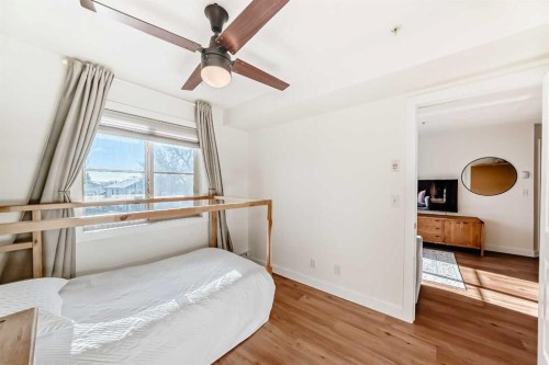 4213-1317 27 Street Se, Calgary, AB - Indoor Photo Showing Bedroom