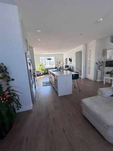 217 Dawson Way, Chestermere, AB - Indoor