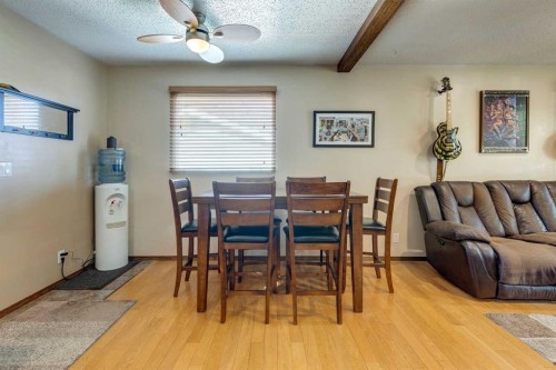 150 Midcrest Crescent Se, Calgary, AB - Indoor Photo Showing Other Room