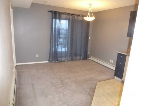 3409-1620 70 Street Se, Calgary, AB - Indoor Photo Showing Other Room