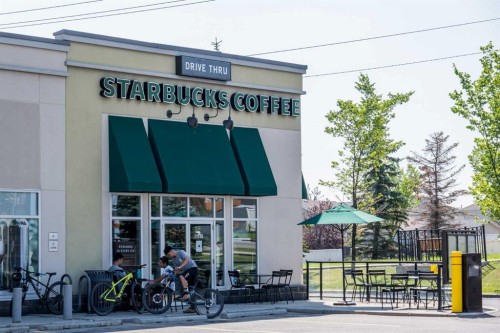 229 Bridlerange Place Sw, Calgary, AB - Outdoor