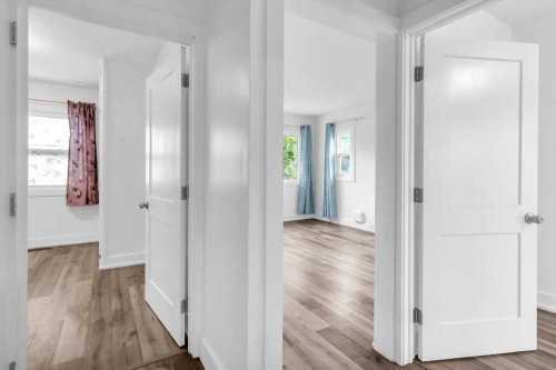 1212 Bantry Street Ne, Calgary, AB - Indoor Photo Showing Other Room