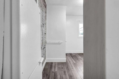 1212 Bantry Street Ne, Calgary, AB - Indoor Photo Showing Other Room