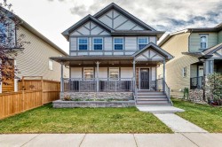 1809 Baywater Gardens SW Airdrie, AB T4B 0B1