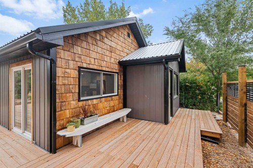 260 2 Avenue, Drumheller, AB - Outdoor With Deck Patio Veranda With Exterior