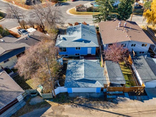 4004 79 Street Nw, Calgary, AB - Outdoor