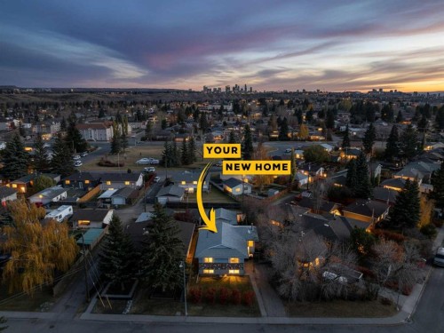 4004 79 Street Nw, Calgary, AB - Outdoor With View