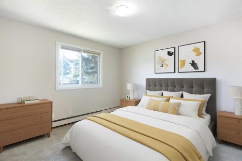 4004 79 Street Nw, Calgary, AB - Indoor Photo Showing Bedroom