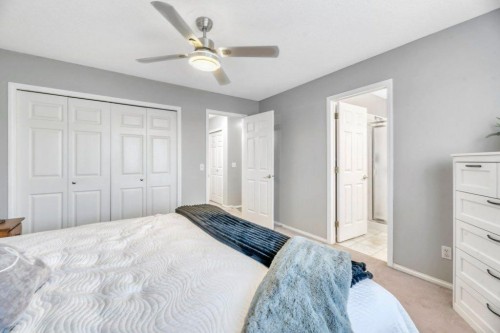 17 Taravista Way Ne, Calgary, AB - Indoor Photo Showing Bedroom