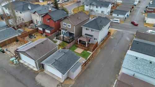 17 Taravista Way Ne, Calgary, AB - Outdoor