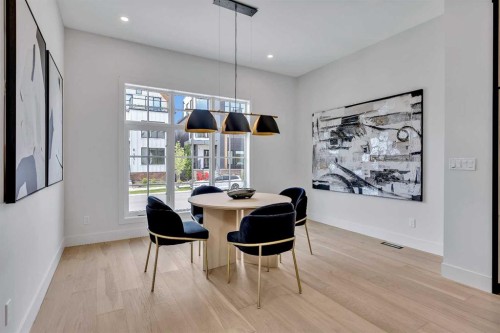 330 Normandy Drive Sw, Calgary, AB - Indoor Photo Showing Dining Room