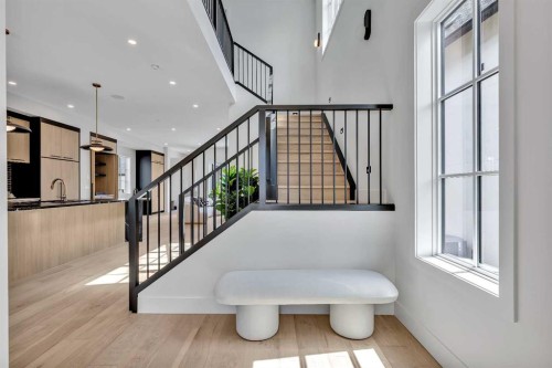 330 Normandy Drive Sw, Calgary, AB - Indoor Photo Showing Other Room