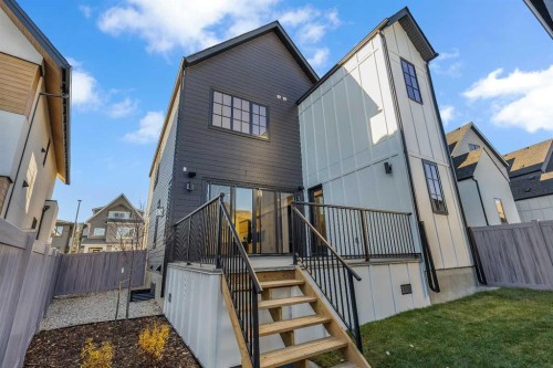 330 Normandy Drive Sw, Calgary, AB - Outdoor With Exterior