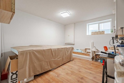 41 Everridge Court Sw, Calgary, AB - Indoor