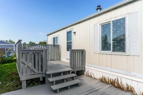 802-1101 84 Street Ne, Calgary, AB 