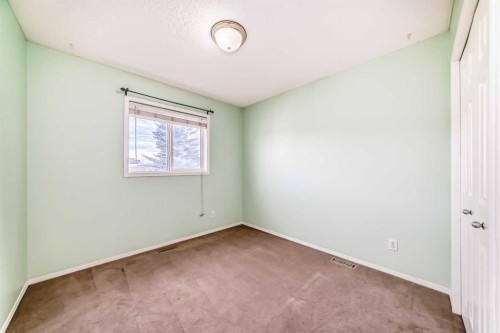715 Copperfield Boulevard Se, Calgary, AB - Indoor Photo Showing Other Room