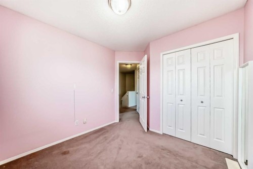 715 Copperfield Boulevard Se, Calgary, AB - Indoor