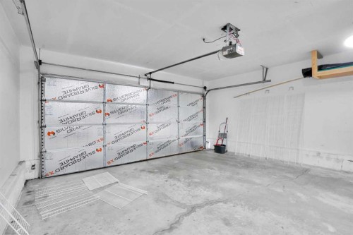 35 Taralea Place Ne, Calgary, AB - Indoor Photo Showing Garage