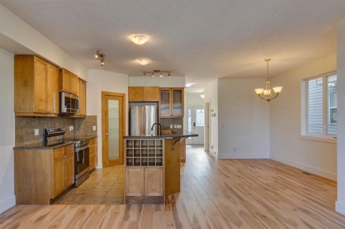 2340 24 Avenue Nw, Calgary, AB - Indoor Photo Showing Kitchen With Stainless Steel Kitchen