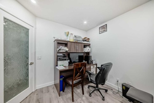 204 Coral Keys Green Ne, Calgary, AB - Indoor Photo Showing Office