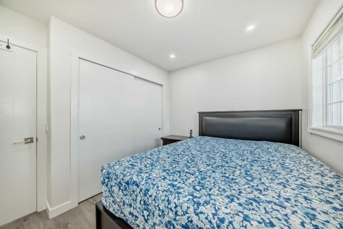 204 Coral Keys Green Ne, Calgary, AB - Indoor Photo Showing Bedroom