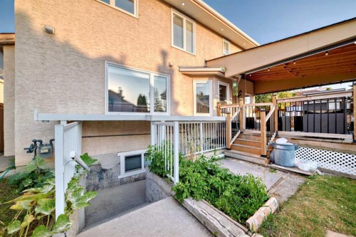 204 Coral Keys Green Ne, Calgary, AB - Outdoor With Exterior