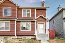 50 Tarawood Lane NE Calgary, AB T3J 4S9
