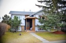 61 Cole Street, Red Deer, AB  - Outdoor 