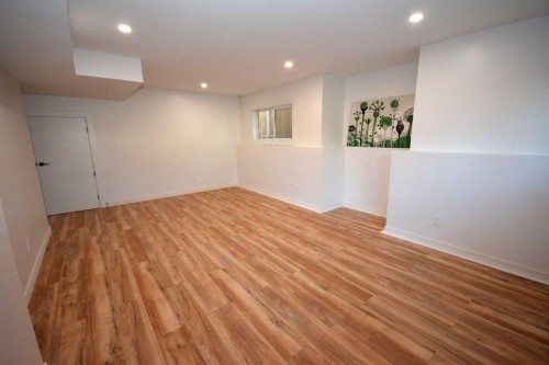 61 Cole Street, Red Deer, AB - Indoor