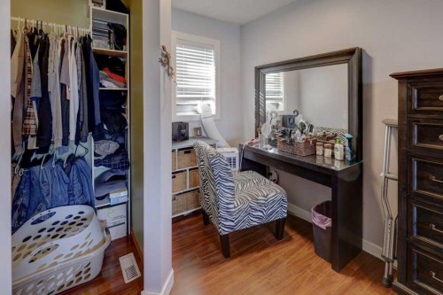 43 Canoe Square Sw, Airdrie, AB - Indoor