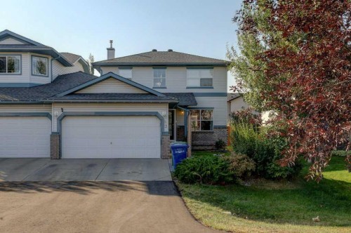 43 Canoe Square Sw, Airdrie, AB - Outdoor With Facade
