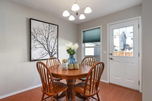 419 Coventry Road Ne, Calgary, AB - Indoor Photo Showing Dining Room