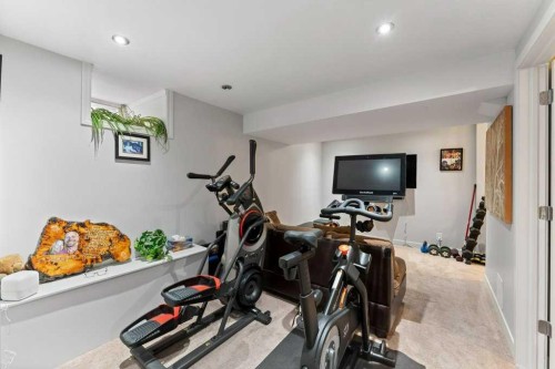 4640 81 Street Nw, Calgary, AB - Indoor Photo Showing Gym Room