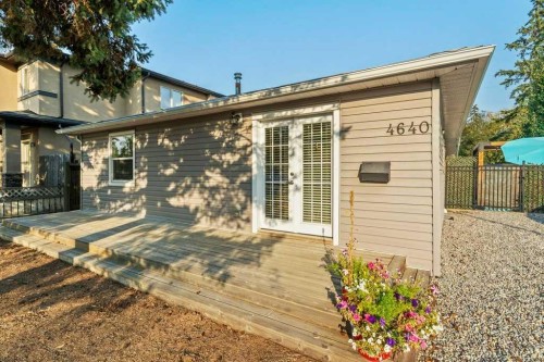 4640 81 Street Nw, Calgary, AB - Outdoor