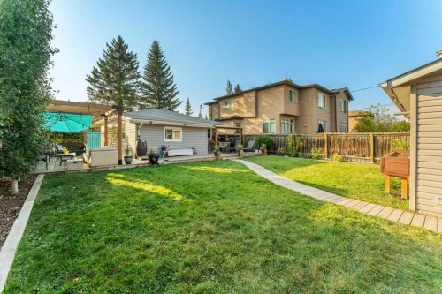 4640 81 Street Nw, Calgary, AB - Outdoor