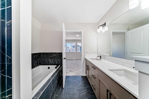 105 Corner Glen Green Ne, Calgary, AB - Indoor Photo Showing Bathroom