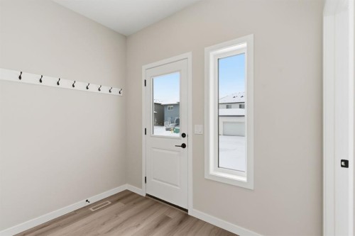 440 Lewiston Landing Ne, Calgary, AB - Indoor Photo Showing Other Room