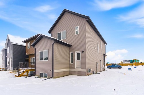 440 Lewiston Landing Ne, Calgary, AB - Outdoor With Exterior