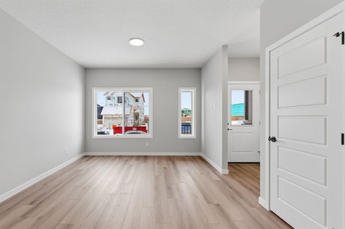 440 Lewiston Landing Ne, Calgary, AB - Indoor Photo Showing Other Room